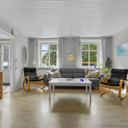 Tjornebygaard Holiday home Nexo